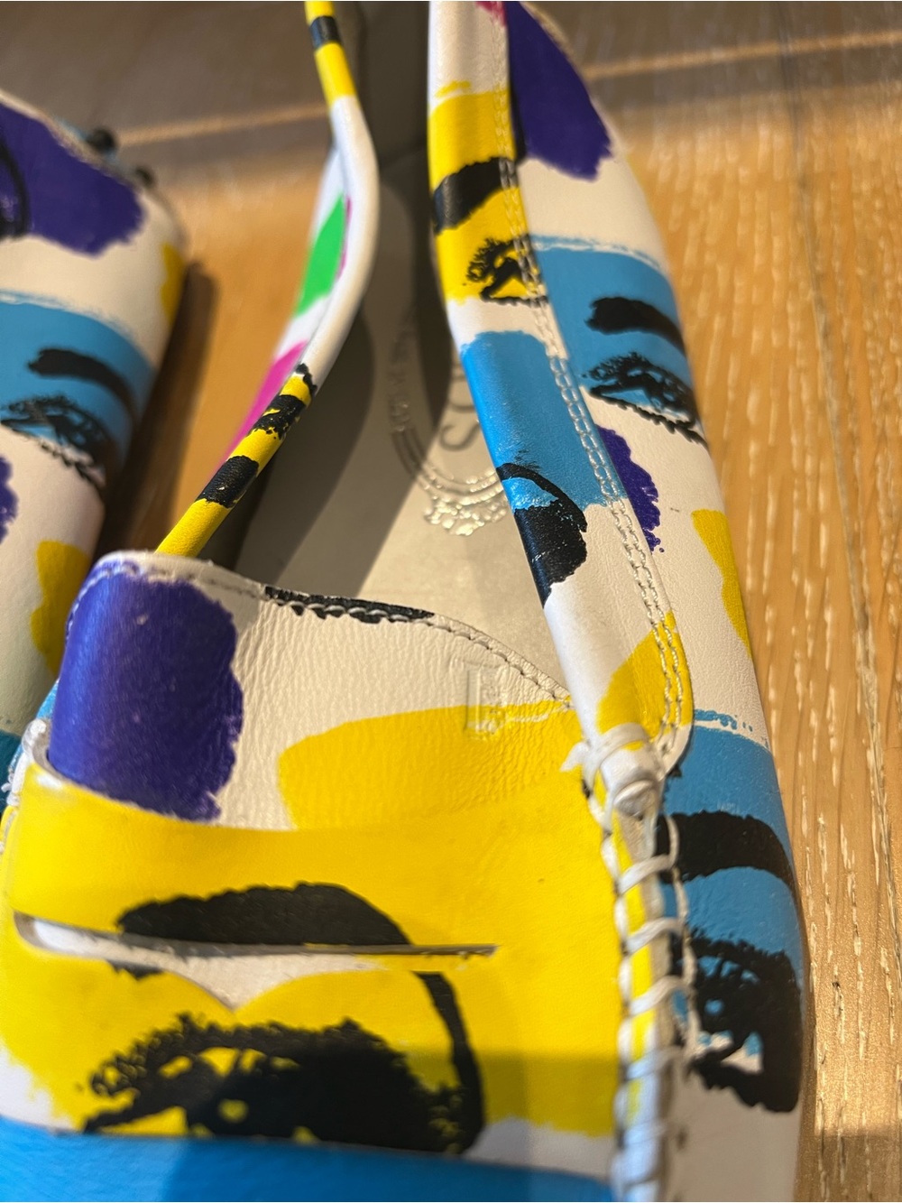 Tod’s Gommino Loafers Pop Art Eye Print Multicolor Italian Leather Women US 7.5 - Picture 14 of 16